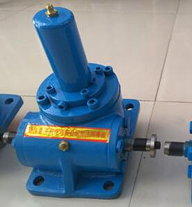 蝸輪絲桿升降機(jī)